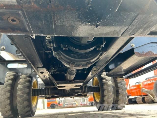 Yanmar TW 110 W Escavadoras de rodas