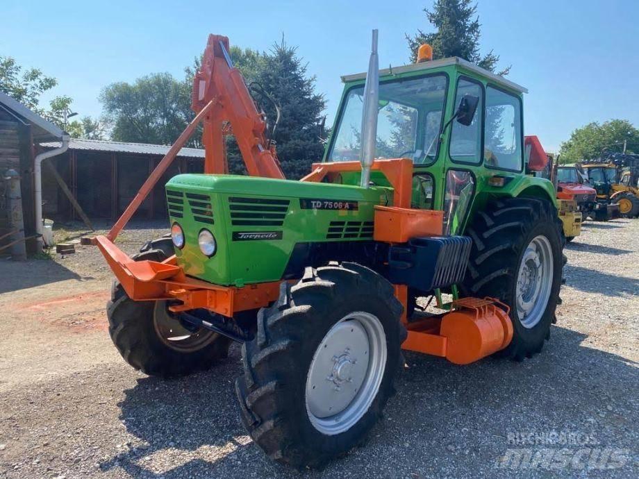 Torpedo TD 75 06 A Tratores Agrícolas usados