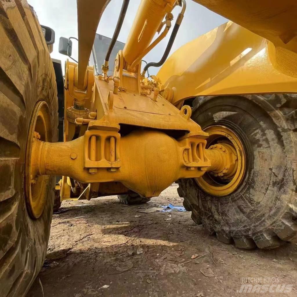 Komatsu WA 500 Pás carregadoras de rodas