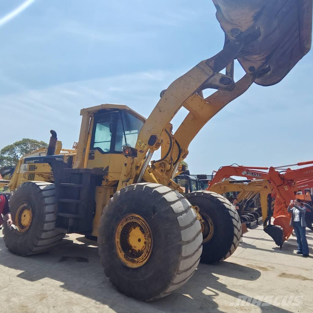 Komatsu WA 500 Pás carregadoras de rodas