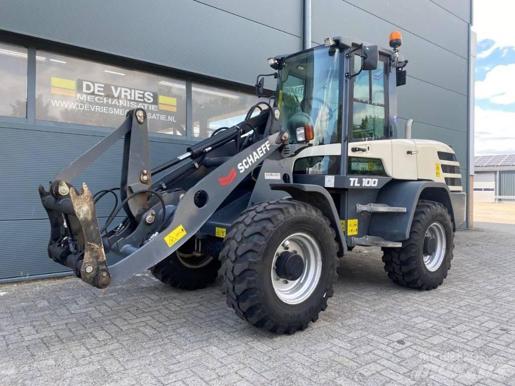 Schaeff TL 100 Carregadora multifunções