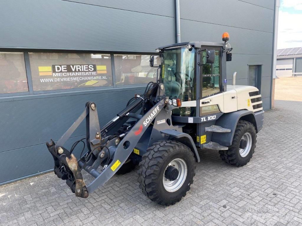 Schaeff TL 100 Carregadora multifunções