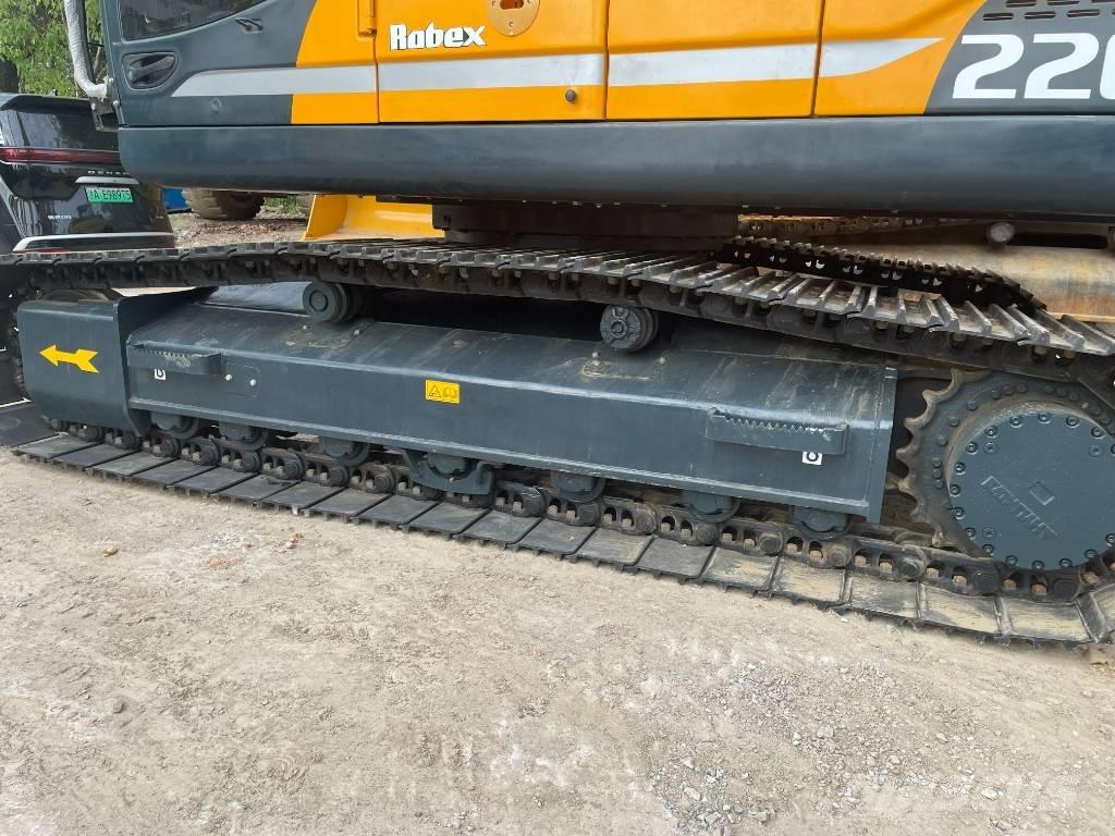 Hyundai 220LC-9S Escavadoras de rastos