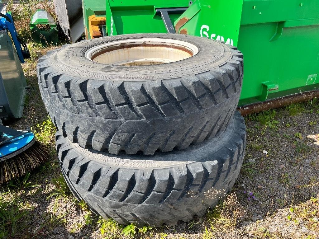 Nokian 16.9 R28 Pneus Agrícolas
