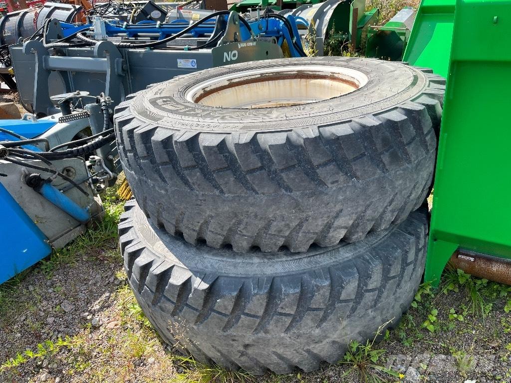 Nokian 16.9 R28 Pneus Agrícolas