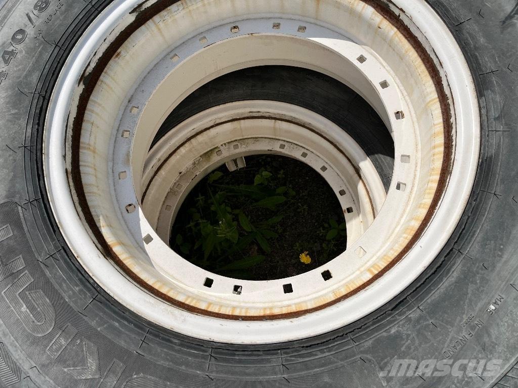 Nokian 16.9 R28 Pneus Agrícolas