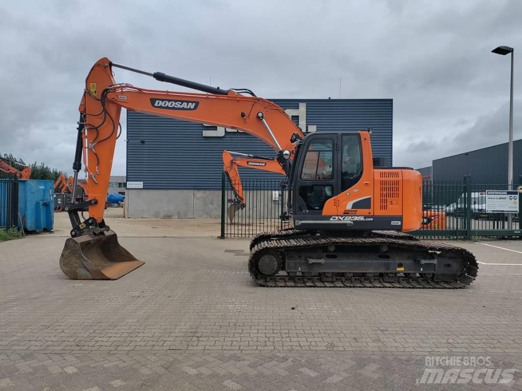 Develon DX235LCR-7 Escavadoras de rastos