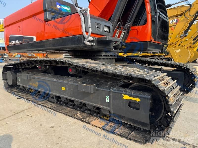 Doosan DX 225 LC-9C Escavadoras de rastos