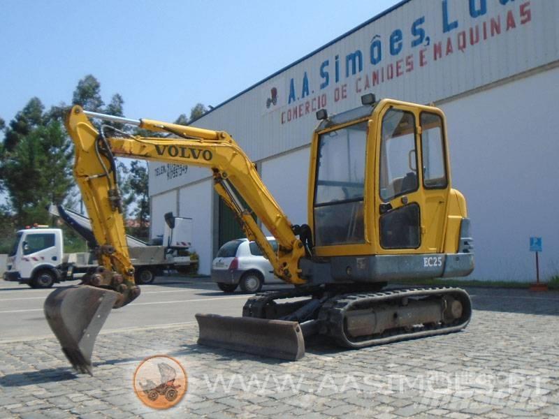 Volvo EC 25 Mini Escavadoras <7t