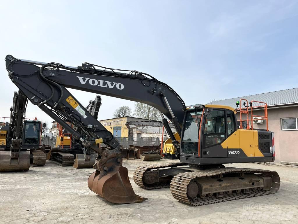 Volvo EC 220 E Escavadoras de rastos