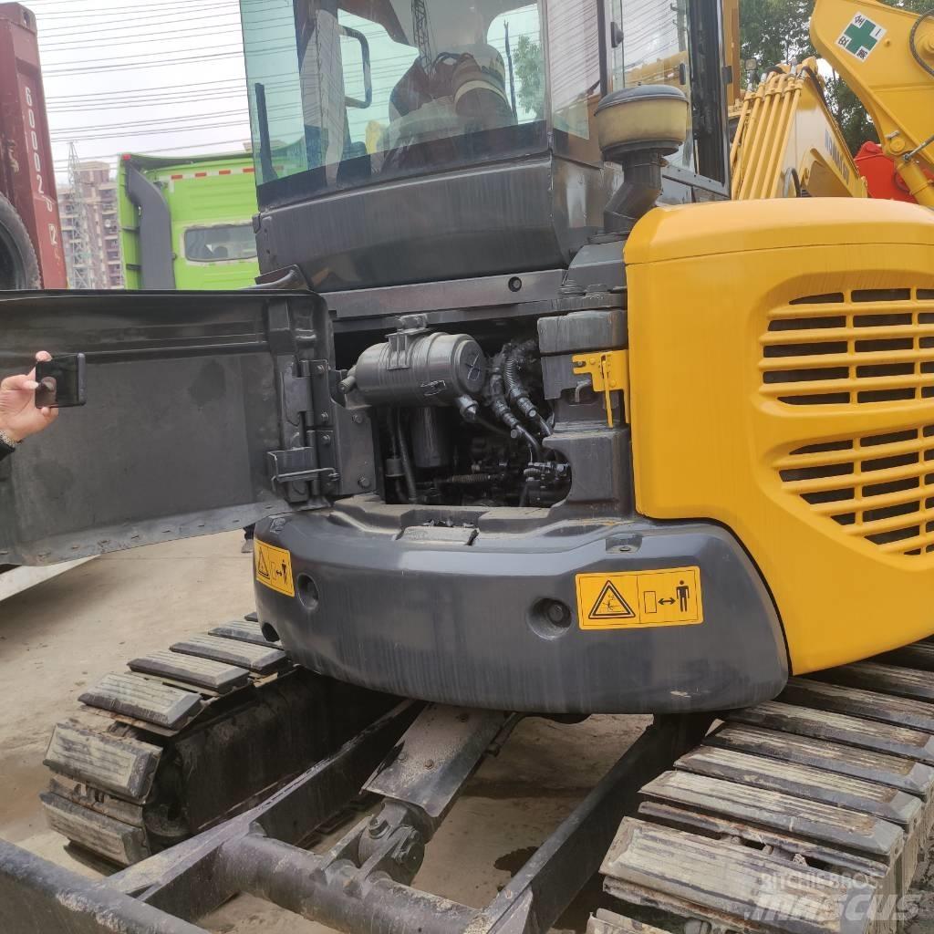 Komatsu PC 55 MR Mini Escavadoras <7t