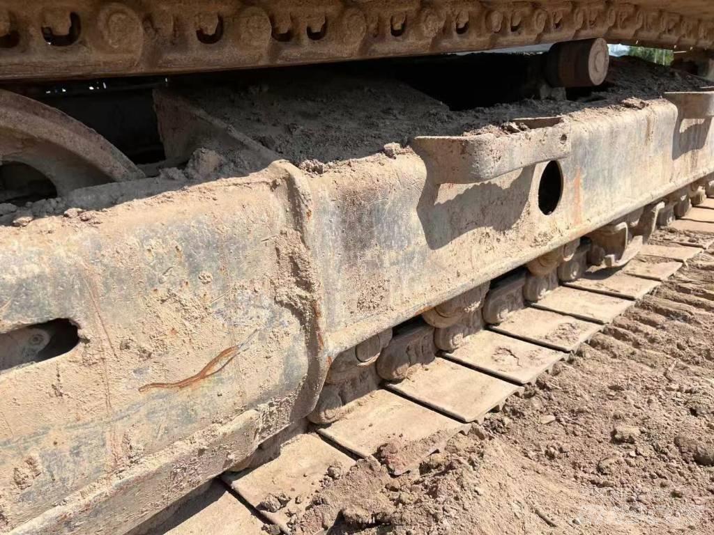 Komatsu PC 130 Escavadoras de rastos