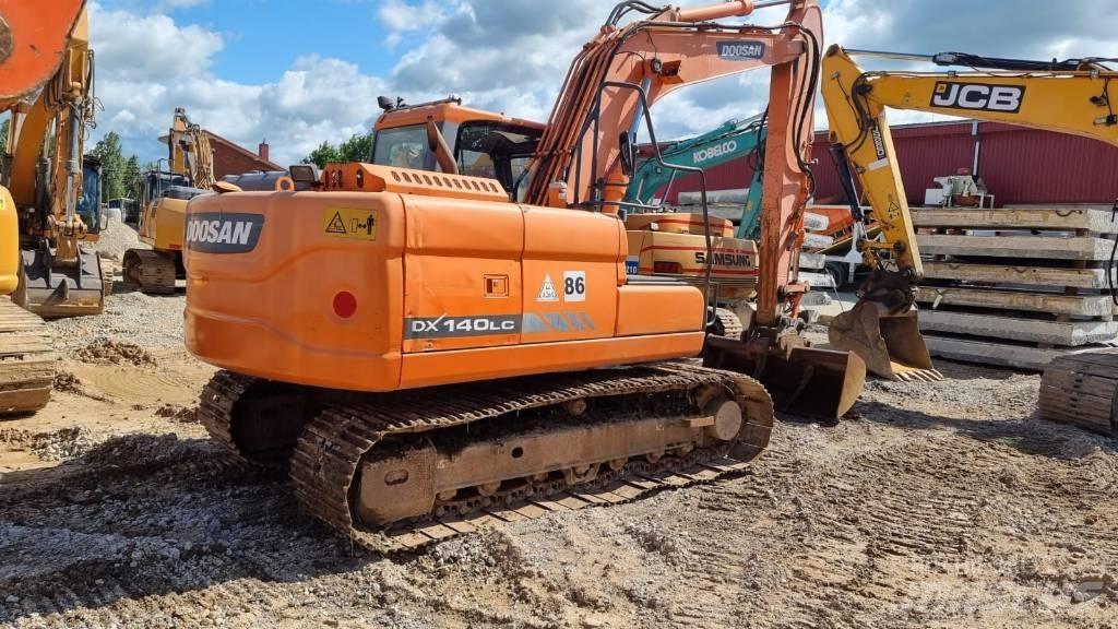 Doosan DX 140 LC-3 Escavadoras de rastos