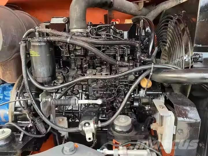 Doosan DH 80 Escavadoras Midi 7t - 12t