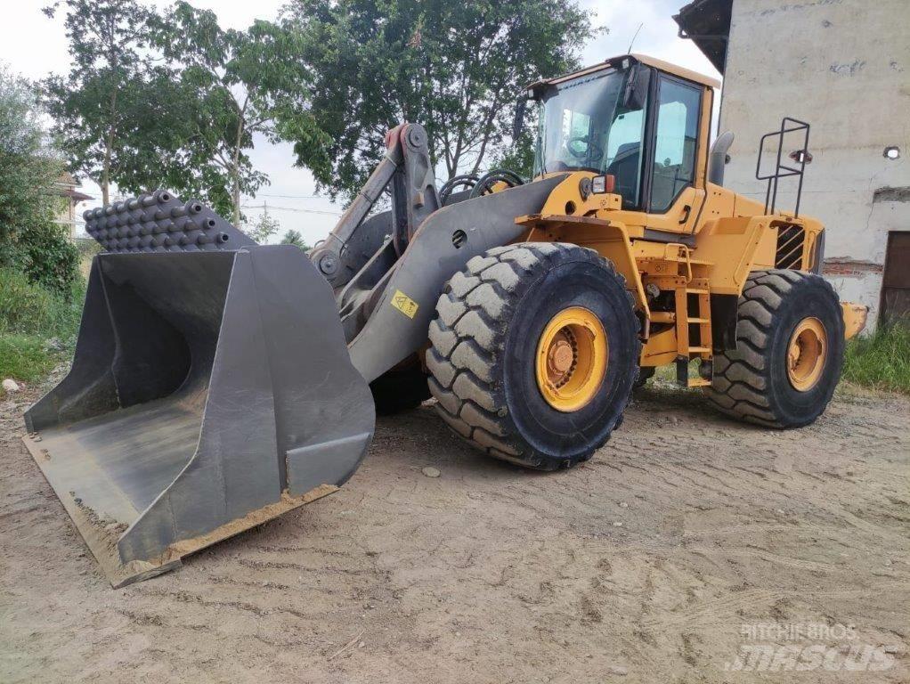 Volvo L 220 F Pás carregadoras de rodas