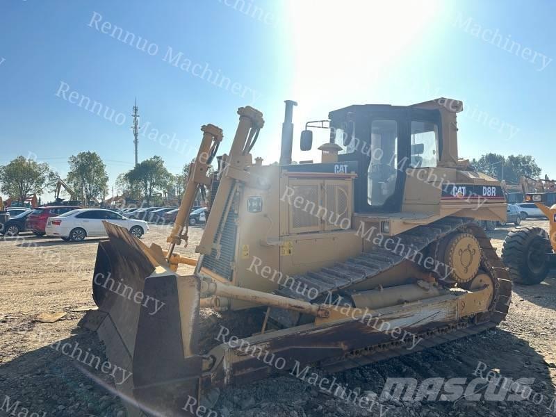 CAT D 8 R Dozers - Tratores rastos