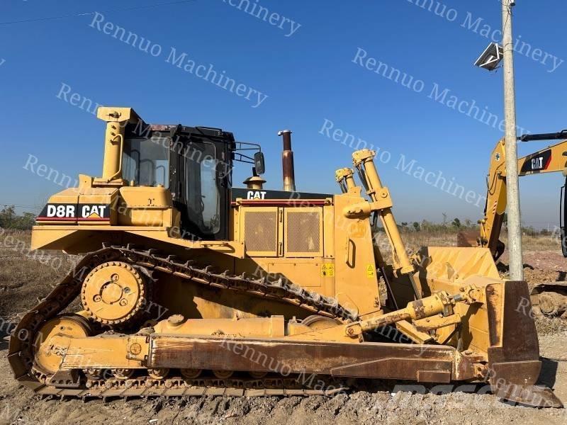 CAT D 8 R Dozers - Tratores rastos