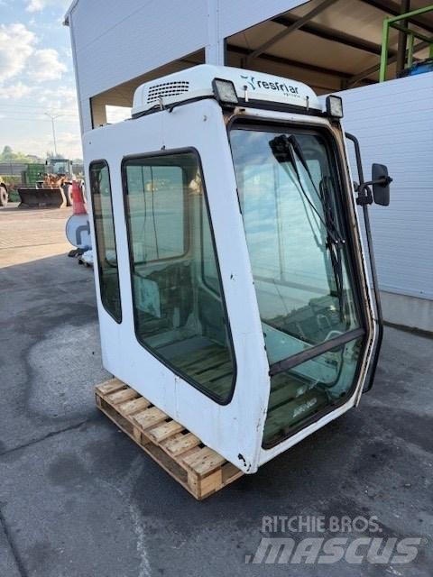 Liebherr CAB SERIE B Cabines e interior máquinas construção