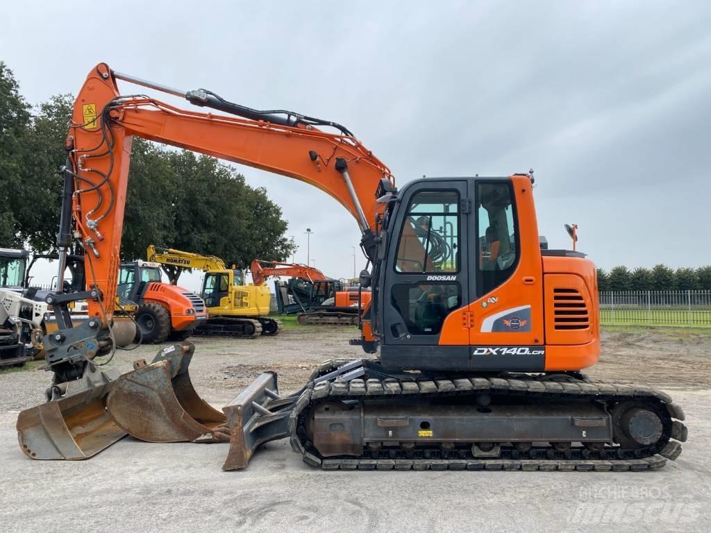 Doosan DX 140 LCR-5 Escavadoras de rastos