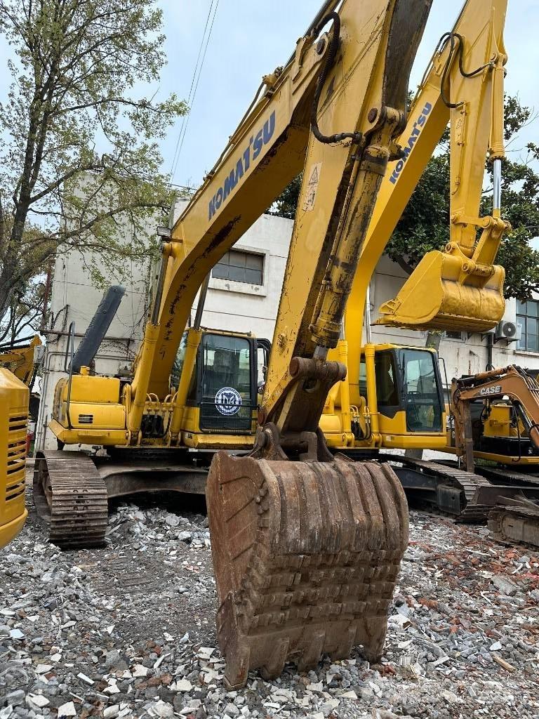 Komatsu PC220-8MO Escavadoras de rastos