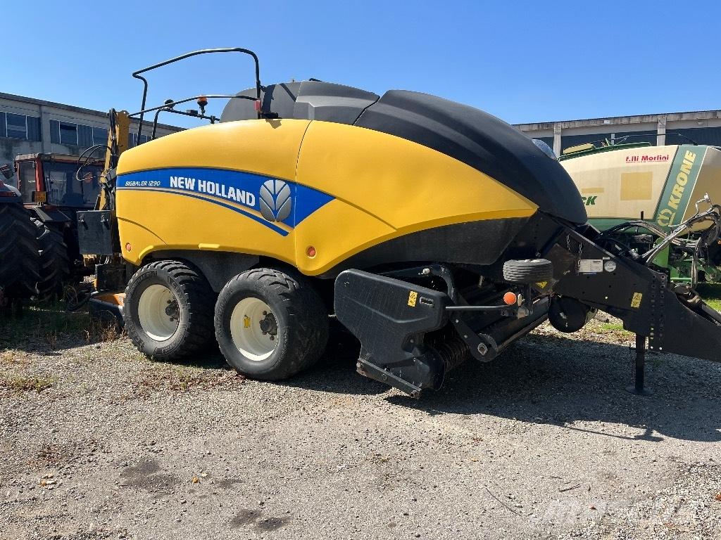 New Holland 1290 Enfardadeira de fardos quadrados