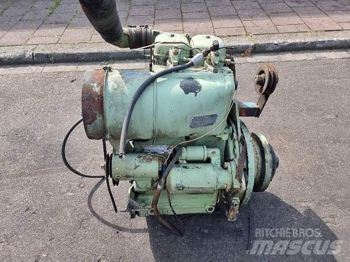  Engines F2L912 Transportes - Outros
