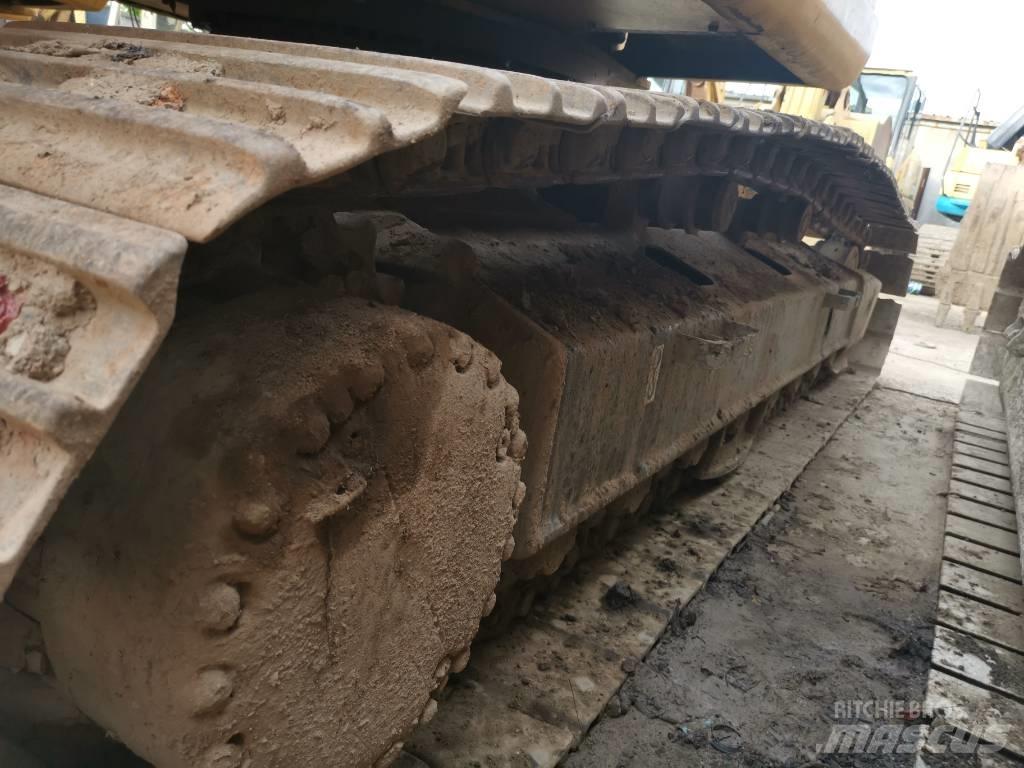 Komatsu PC 220 LC-7 Escavadoras de rastos