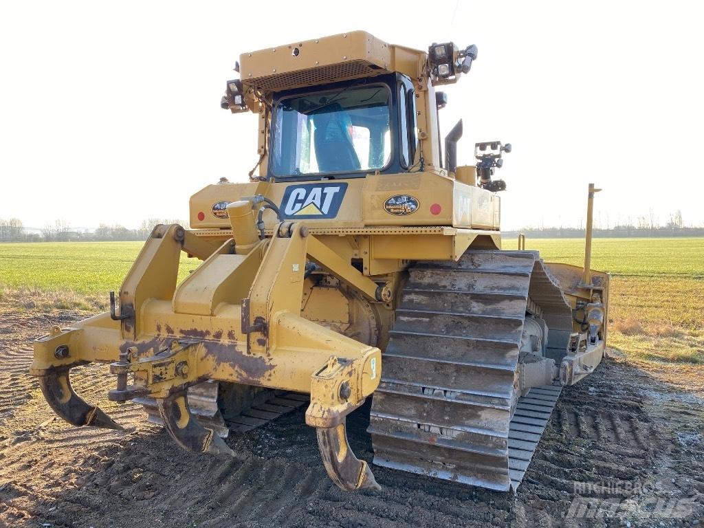 CAT D 6 T LGP Dozers - Tratores rastos