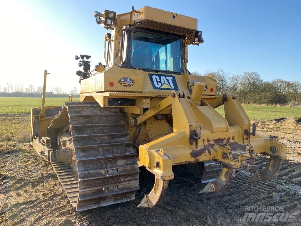 CAT D 6 T LGP Dozers - Tratores rastos
