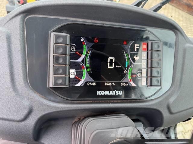 Komatsu WA 100 M-8 Pás carregadoras de rodas