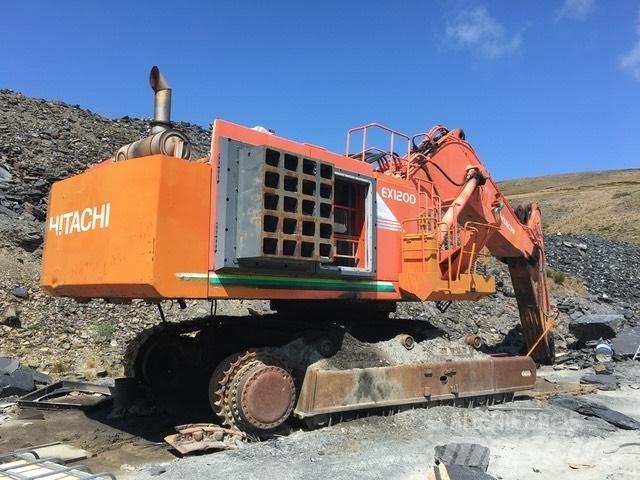 Hitachi EX 1200-5 C Escavadoras de rastos