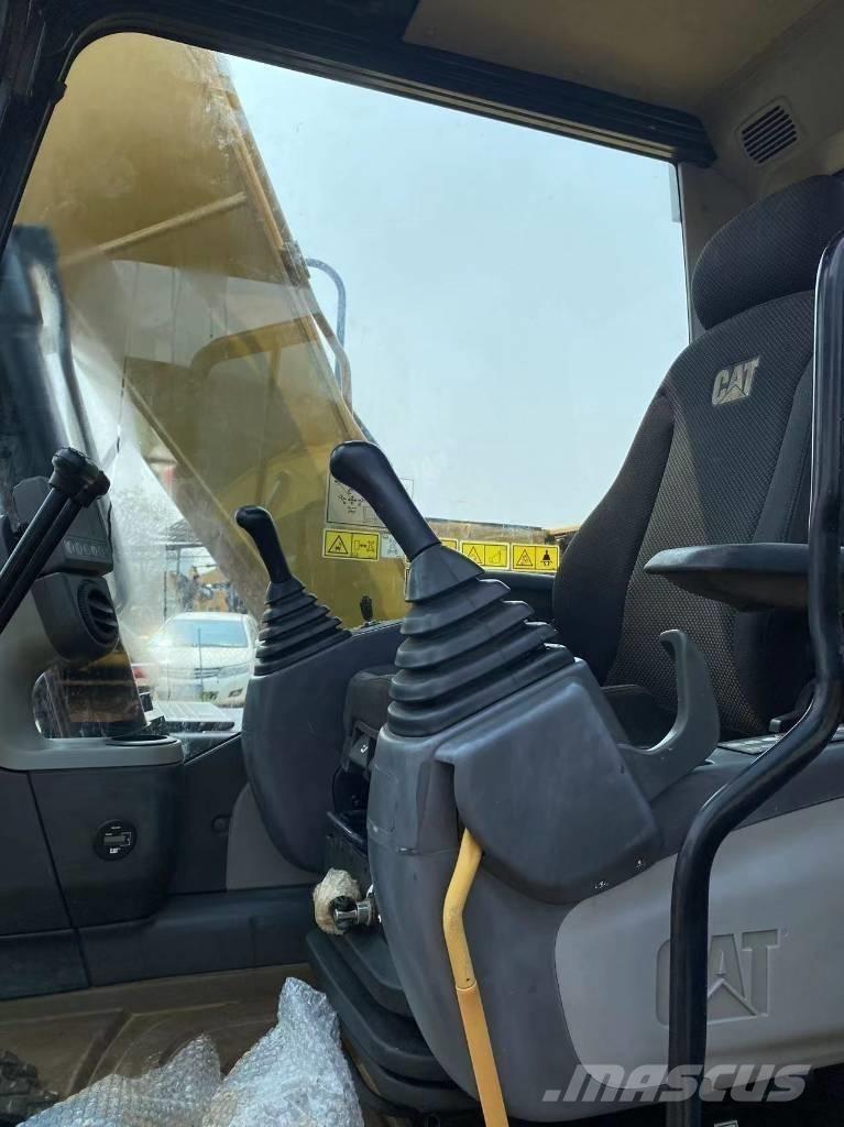 CAT 313 D Escavadoras de rastos