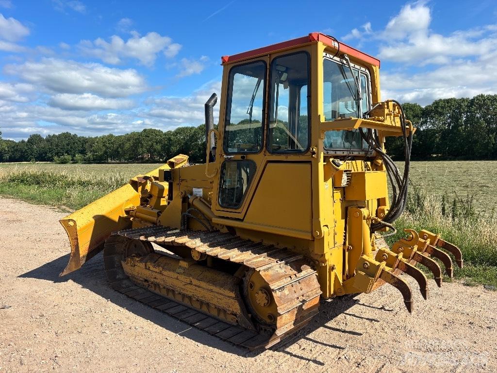 CAT D 4 C Dozers - Tratores rastos
