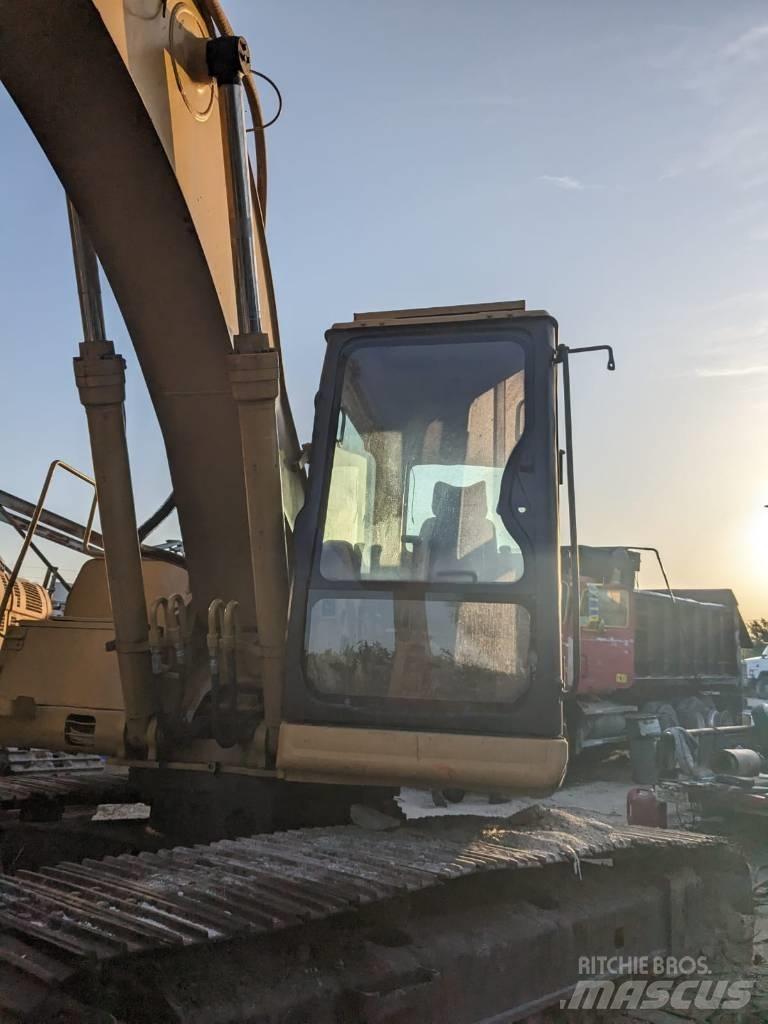 CAT 320 B L Pás carregadoras de rodas
