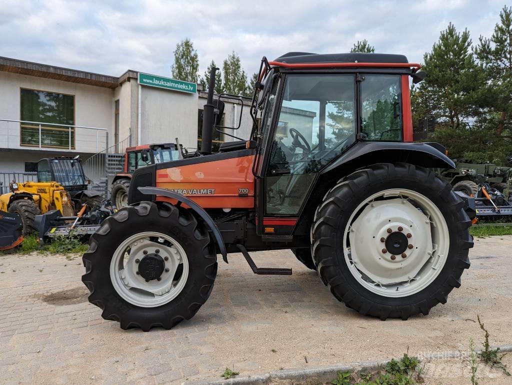 Valtra Valmet 700 Tratores Agrícolas usados