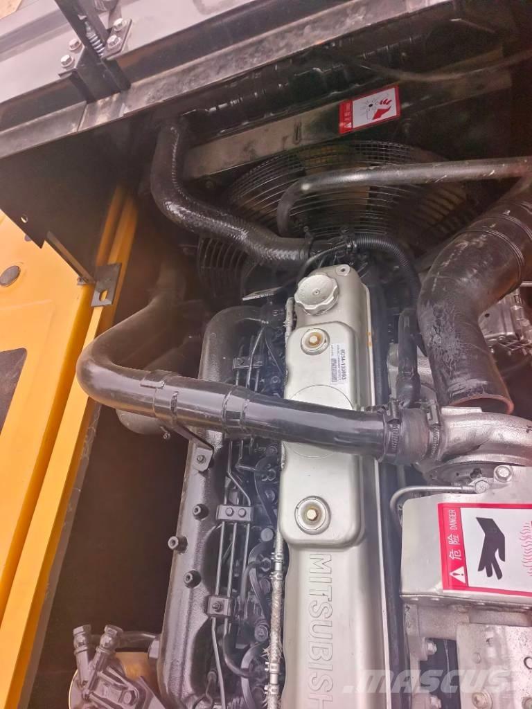 Sany SY 215 H Escavadoras de rastos