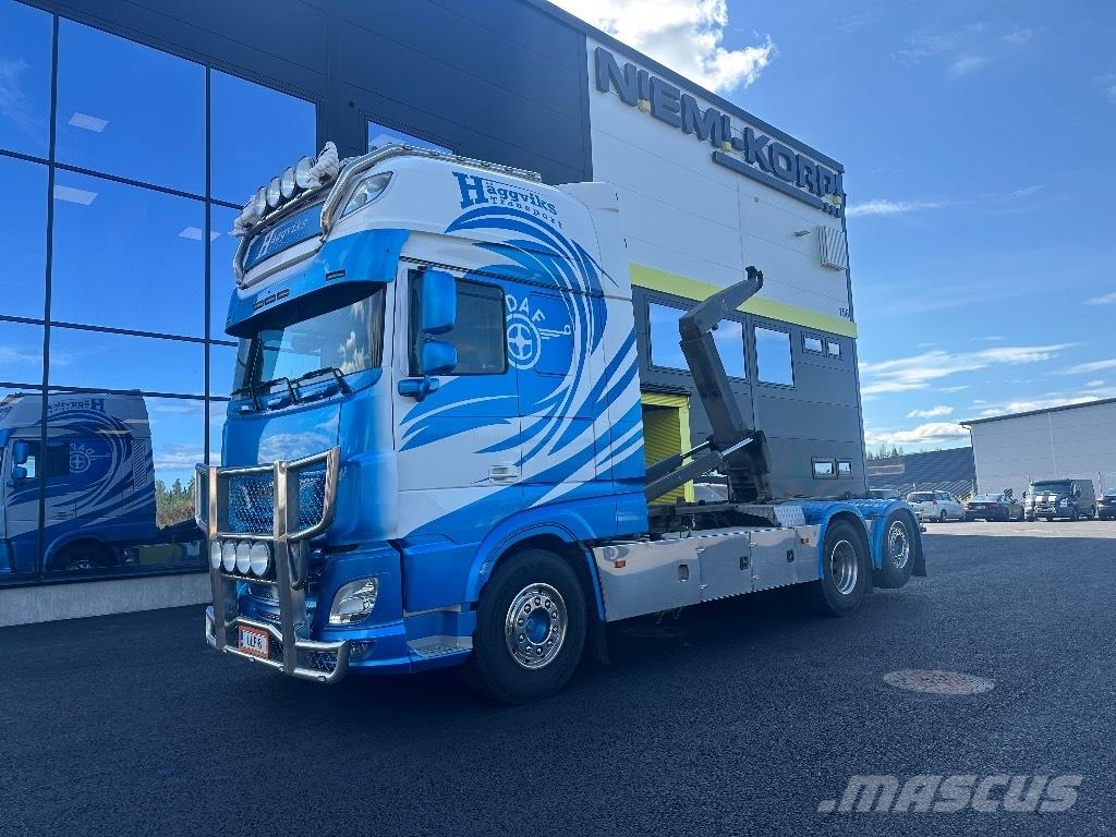 DAF XF 530 6x2*4 Camiões Ampliroll