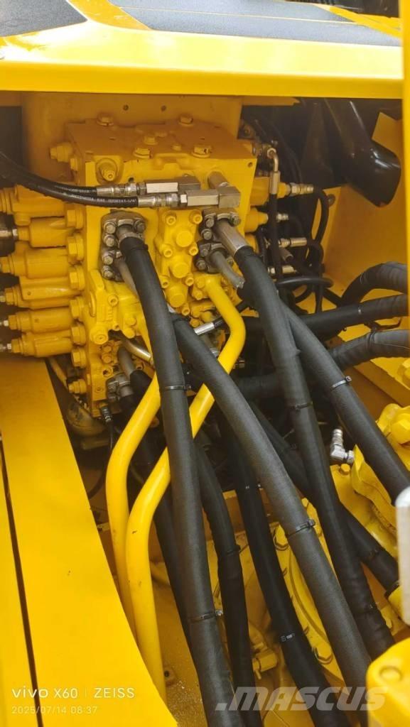 Komatsu PC 220-7 Escavadoras de rastos