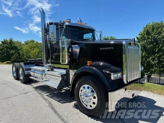 Kenworth W 900 Tractores (camiões)