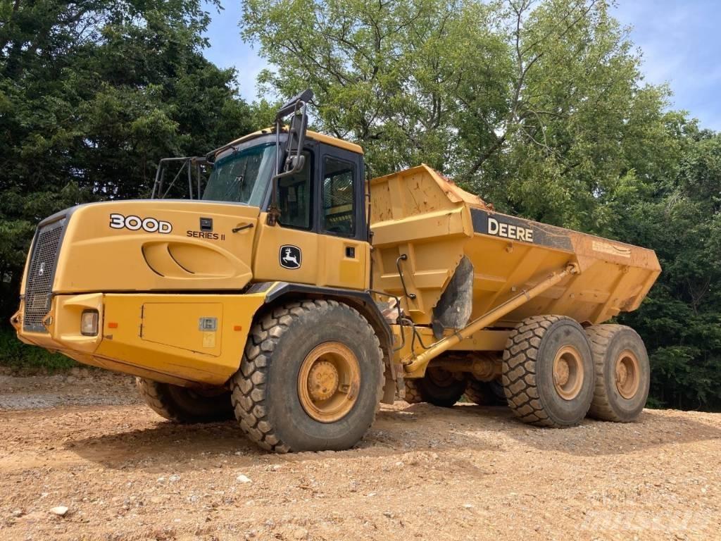 John Deere 300 D Camiões articulados