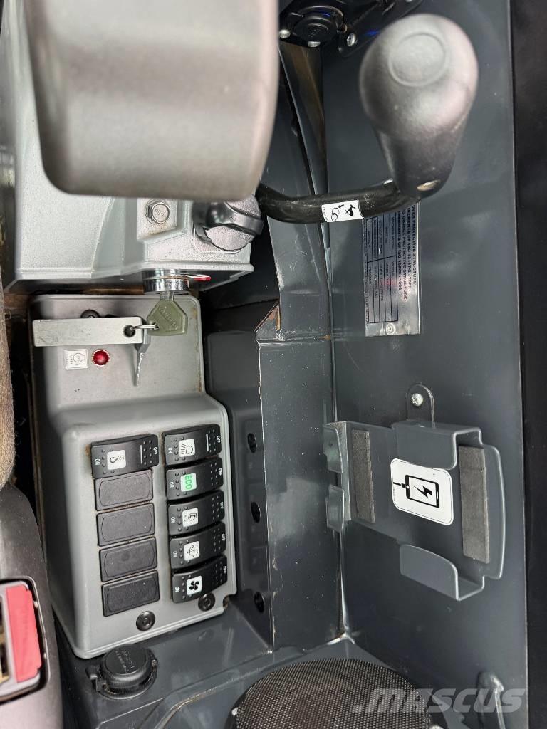 Yanmar Vio 23 Mini Escavadoras <7t