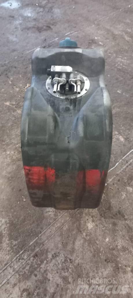 Scania G 400   1740107 Chassis e suspensões