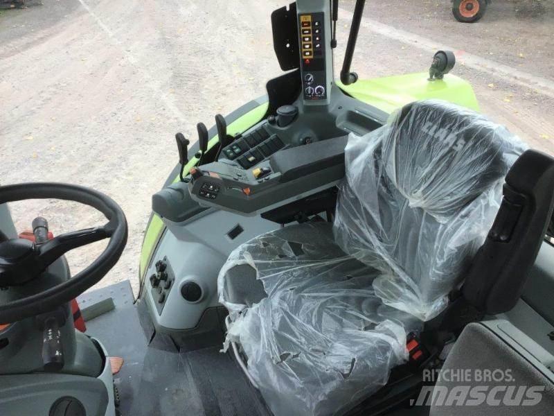 CLAAS ARION 510 Tratores Agrícolas usados
