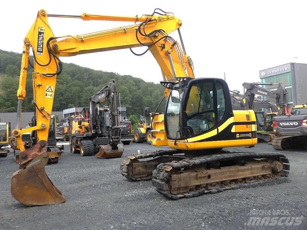 JCB JZ 235 LC Escavadoras de rastos