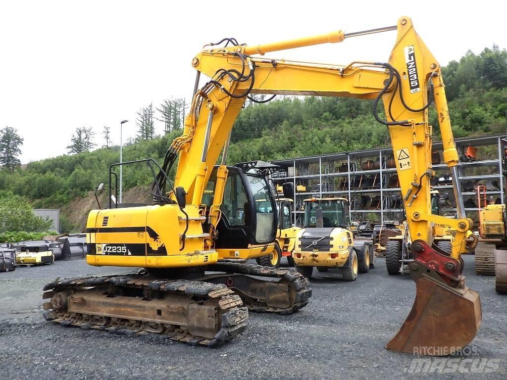 JCB JZ 235 LC Escavadoras de rastos