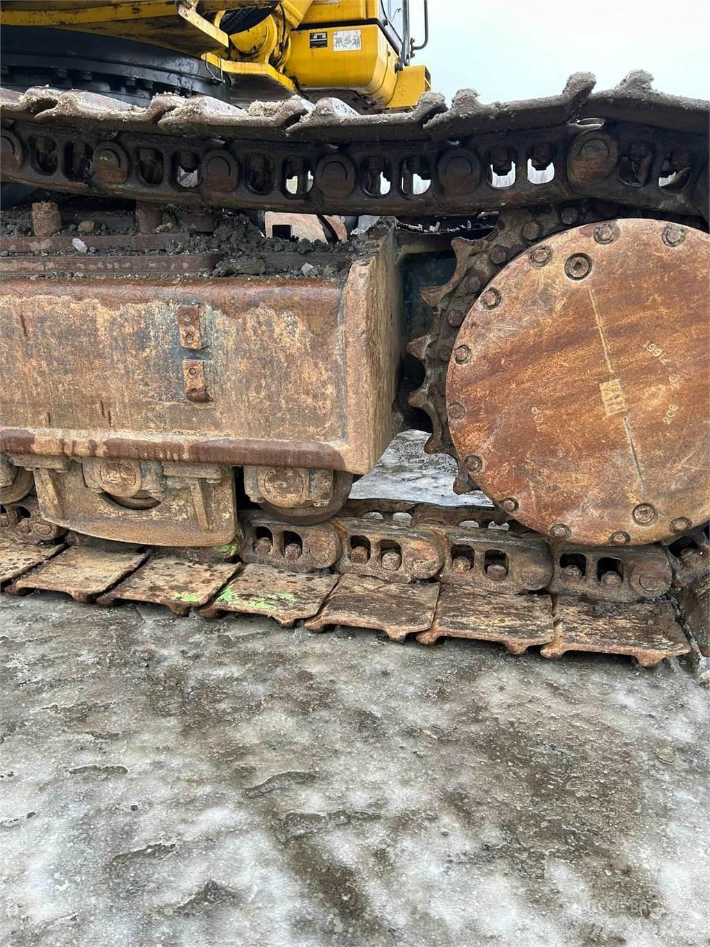 Komatsu PC490LC-11 Escavadoras de rastos