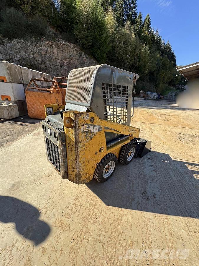 Gehl 1640 Rechegadores