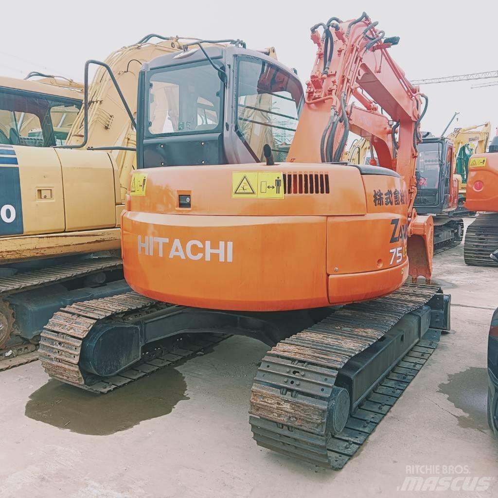 Hitachi ZX 75 US Escavadoras Midi 7t - 12t