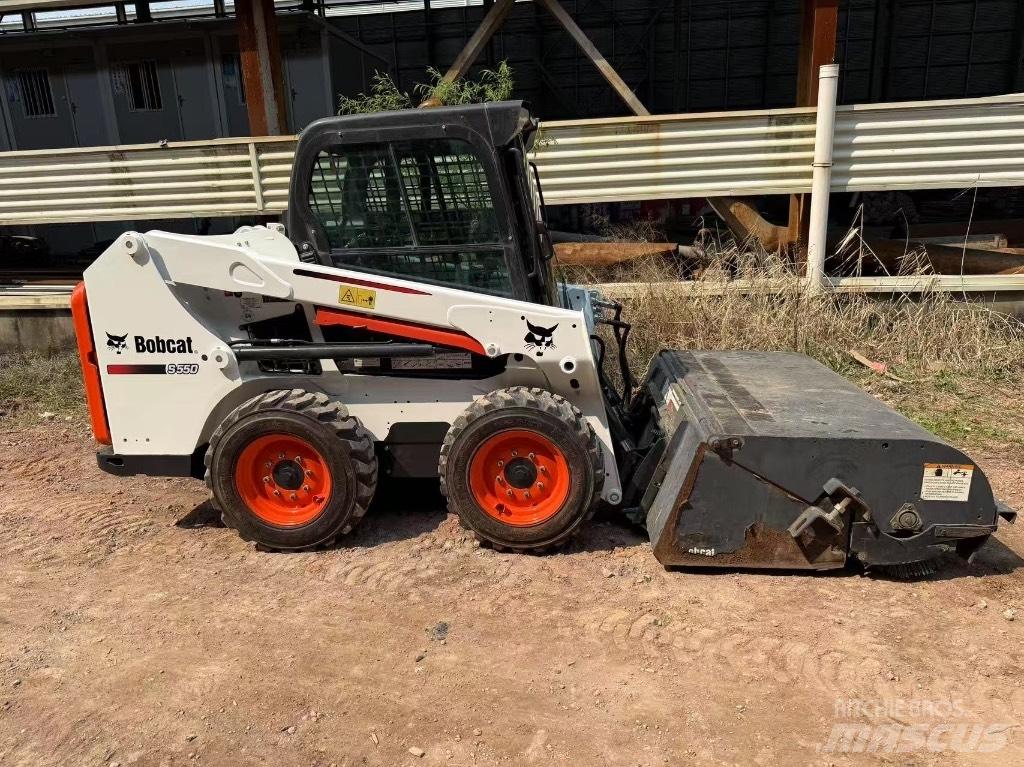 Bobcat S 550 Carregadoras de direcção deslizante