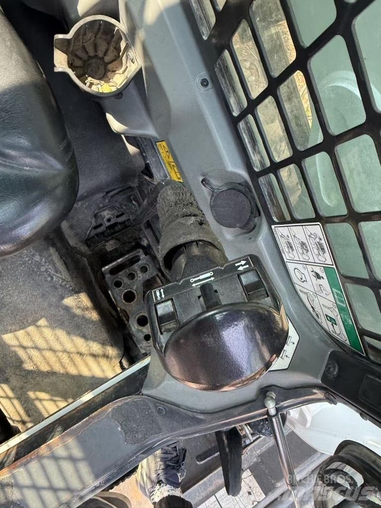 Bobcat S 550 Carregadoras de direcção deslizante